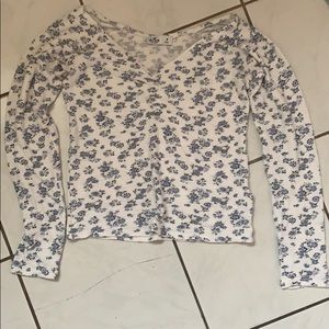 Holister long sleeve very cute